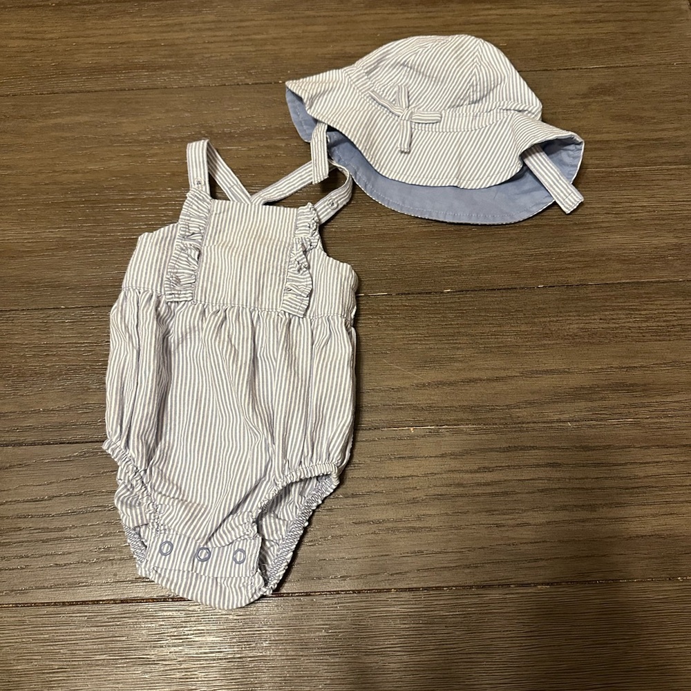 3month Carters Striped Baby Romper and Hat Set